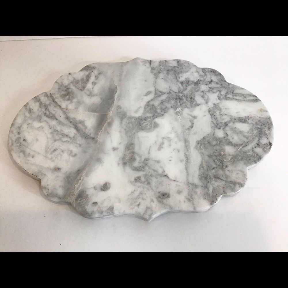 Shiraleah BRAND NEW Marble Cheeseboard Party Tray
